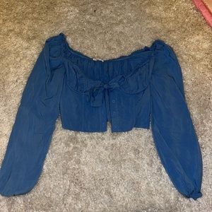 Blue cropped blouse